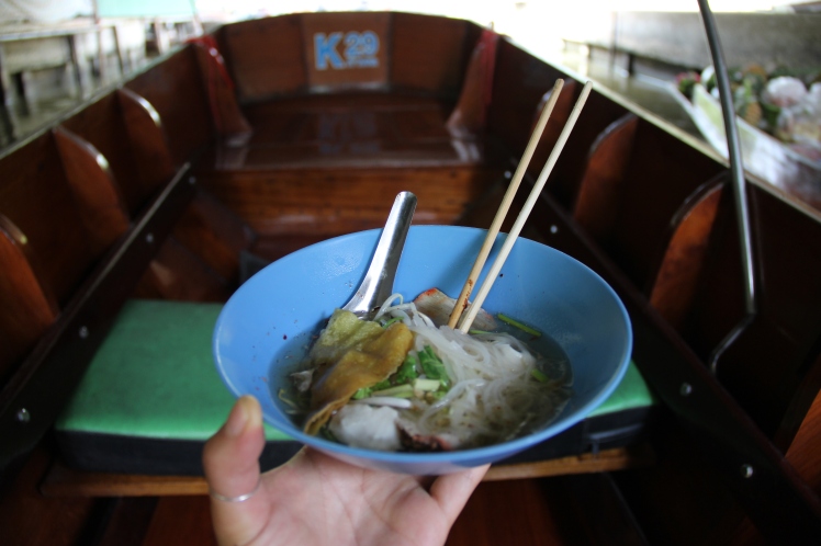 They even had boats that was making HOT noodle soup for you. That and some mango sticky rice was our perfect lunch that day.